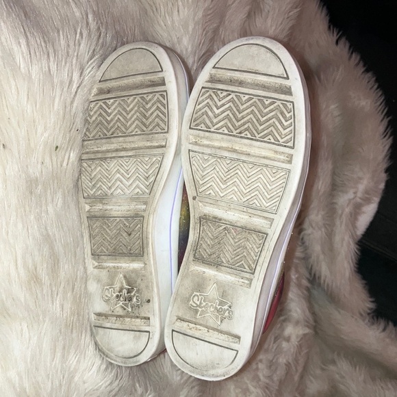 Twinkle Toes Pink Light Up Sneakers Size 1. Used in Good Condition. - Picture 6 of 7